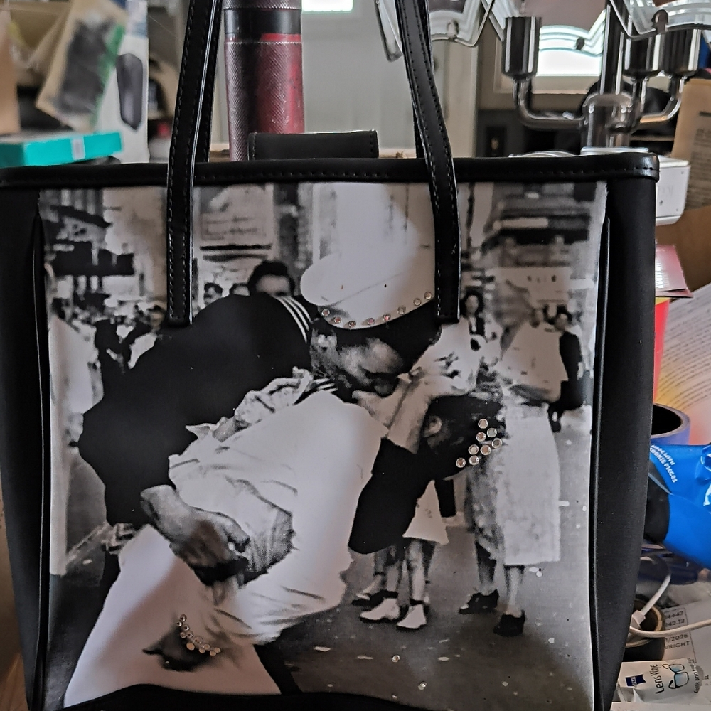 Vintage Style Black and White Kiss Print Tote